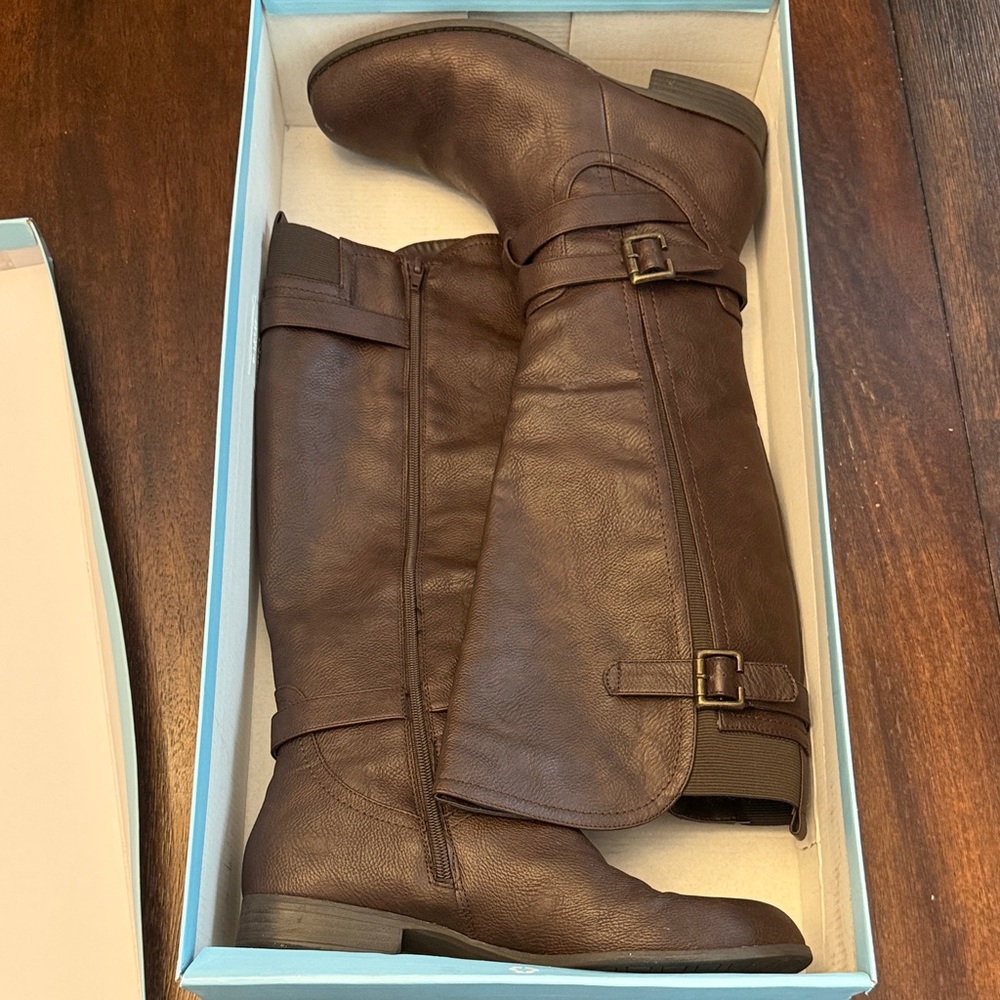 Life Stride Brown Knee-High Leather Boots